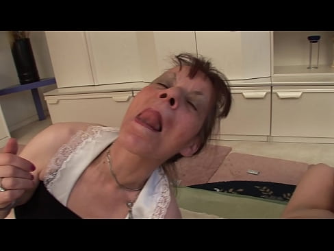 ❤️ Kaks vanaema ja üks vanaisa teevad kolmekesi Pornovideo at us ❌️
