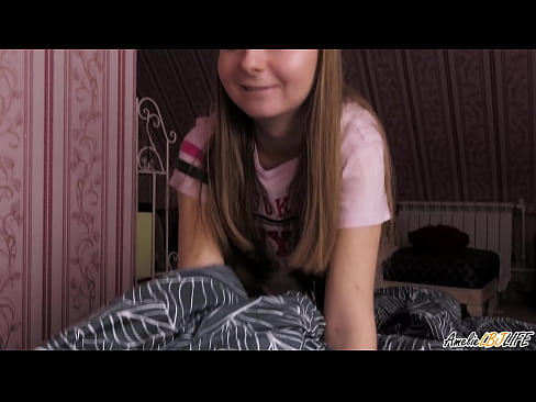 ❤️ Blondie imeb oma BFF-i sügavalt ja saab sperma suhu Pornovideo at us ❌️